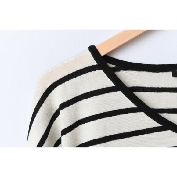 Talbots Sz S Thin Stretch Cotton Rayon Sweater Bat Wing Black White Striped - Picture 4 of 11